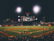 又见绝平！俄克拉荷马城雷霆与马德里竞技鏖战至终场，爱德华兹读秒救主的简单介绍